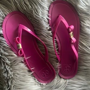Pink Tory Burch sandal’s